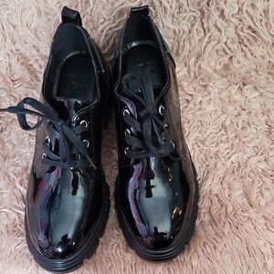 Black Patent Leather Women's Shoes